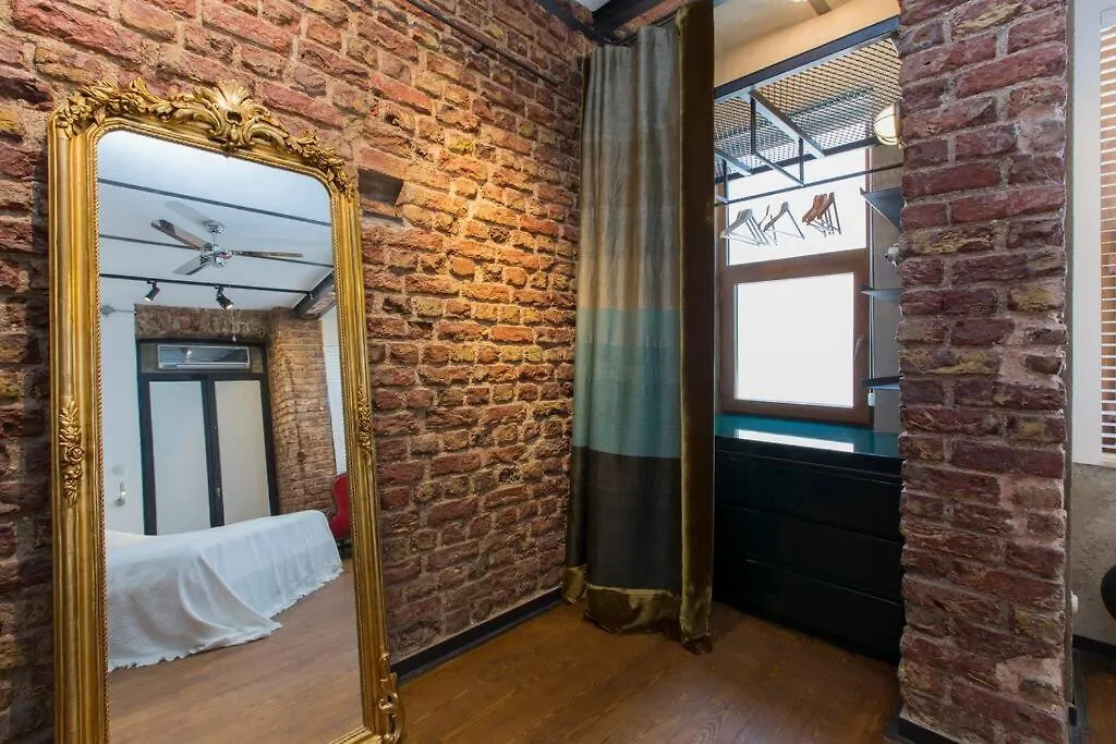 Architect Jonas Generous 85 Sqm Apartment Full Of Art Istanbul