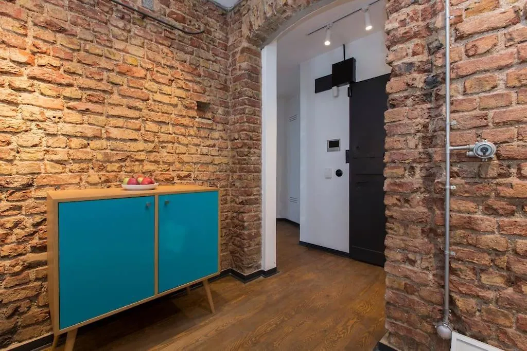 Architect Jonas Generous 85 Sqm Apartment Full Of Art Istanbul